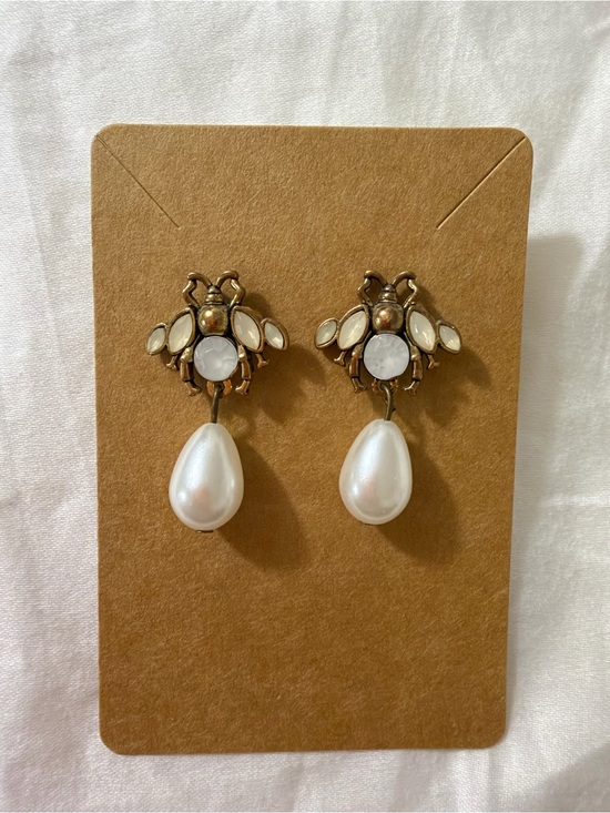 Jewelry - White Pearl Drop Bee Earrings